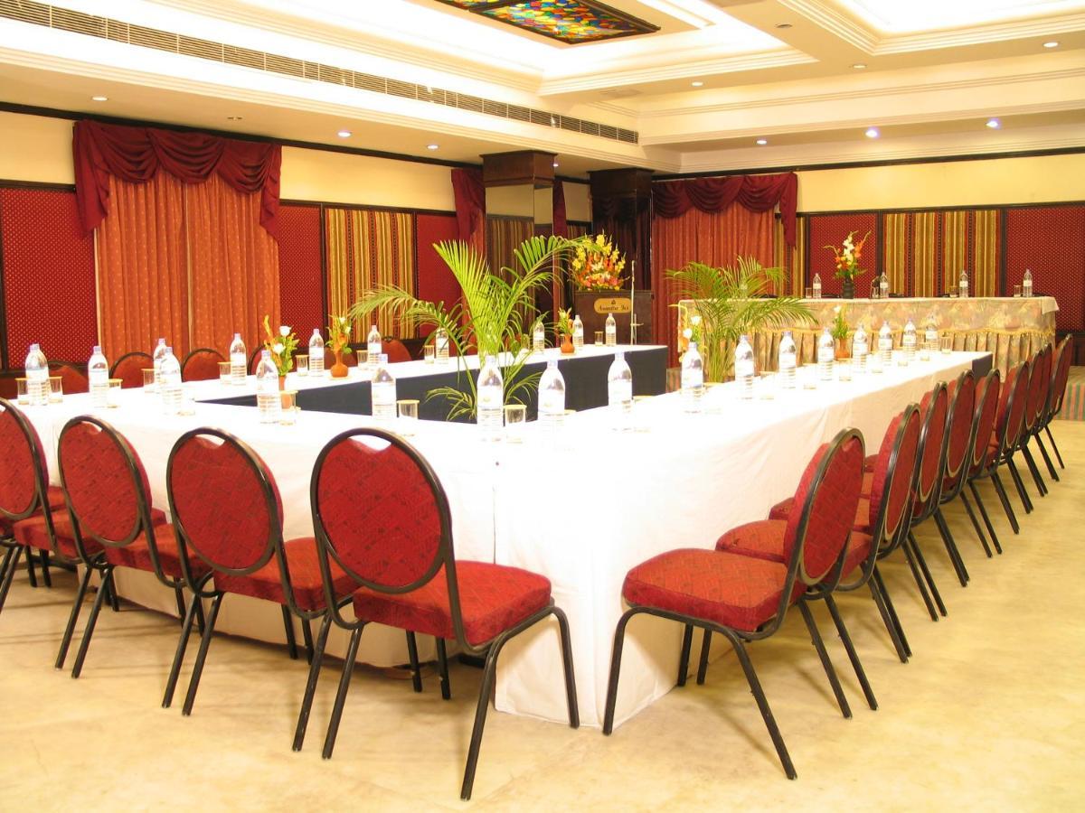 Anandha Inn Convention Centre And Suites Puducherry Zewnętrze zdjęcie