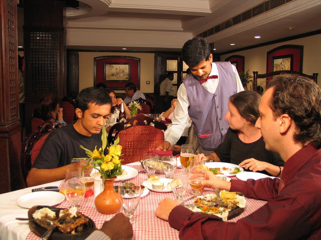 Anandha Inn Convention Centre And Suites Puducherry Zewnętrze zdjęcie