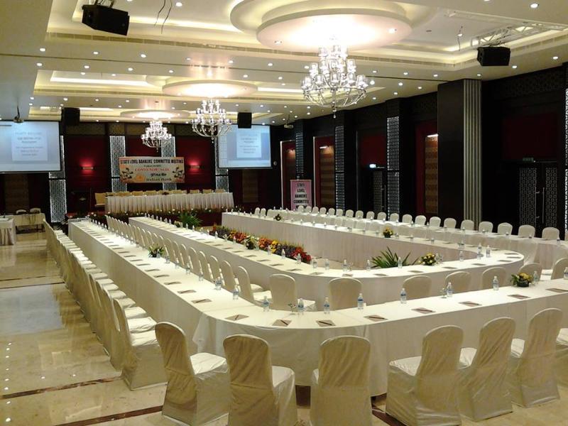 Anandha Inn Convention Centre And Suites Puducherry Zewnętrze zdjęcie